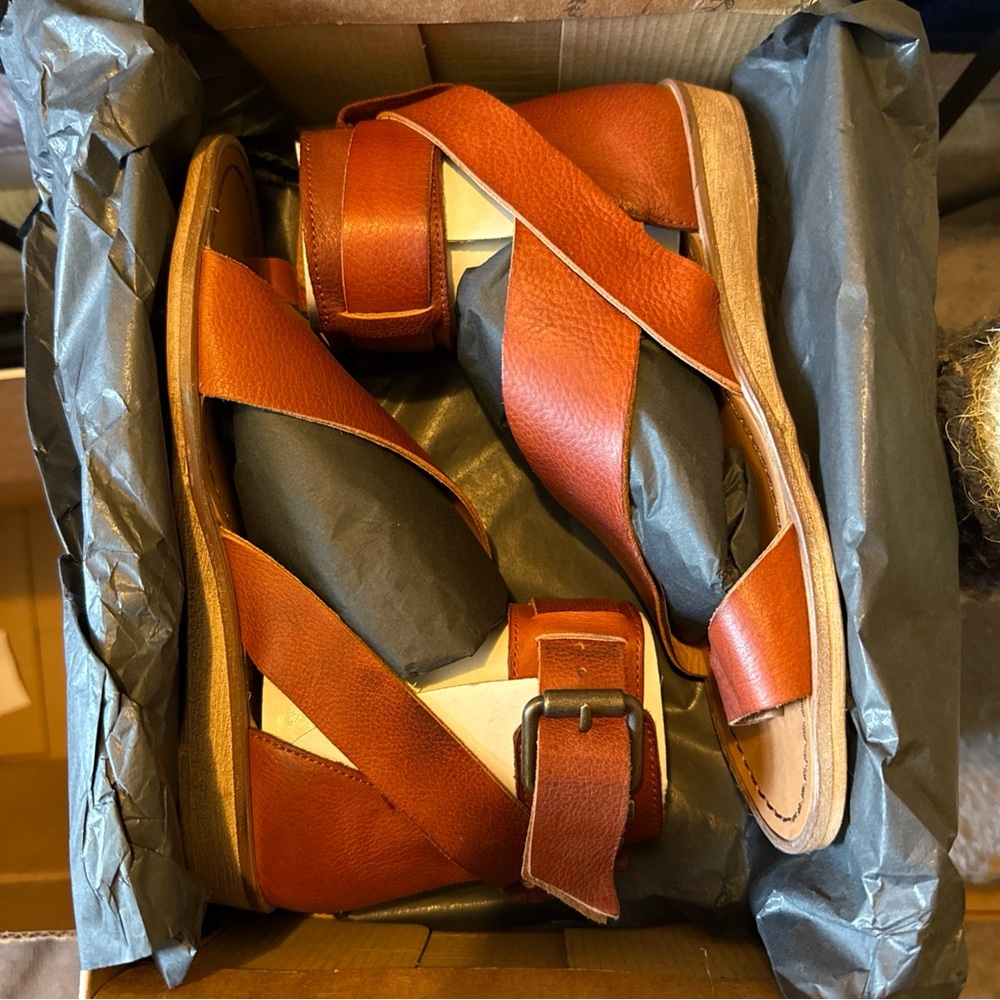 Free People Women's 36/6.5 Vale Boot Sandal Open Toe Leather Mahogany Gladiator